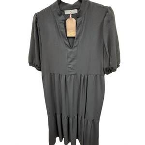 NEW PIXI + IVY women's long tier dress in black